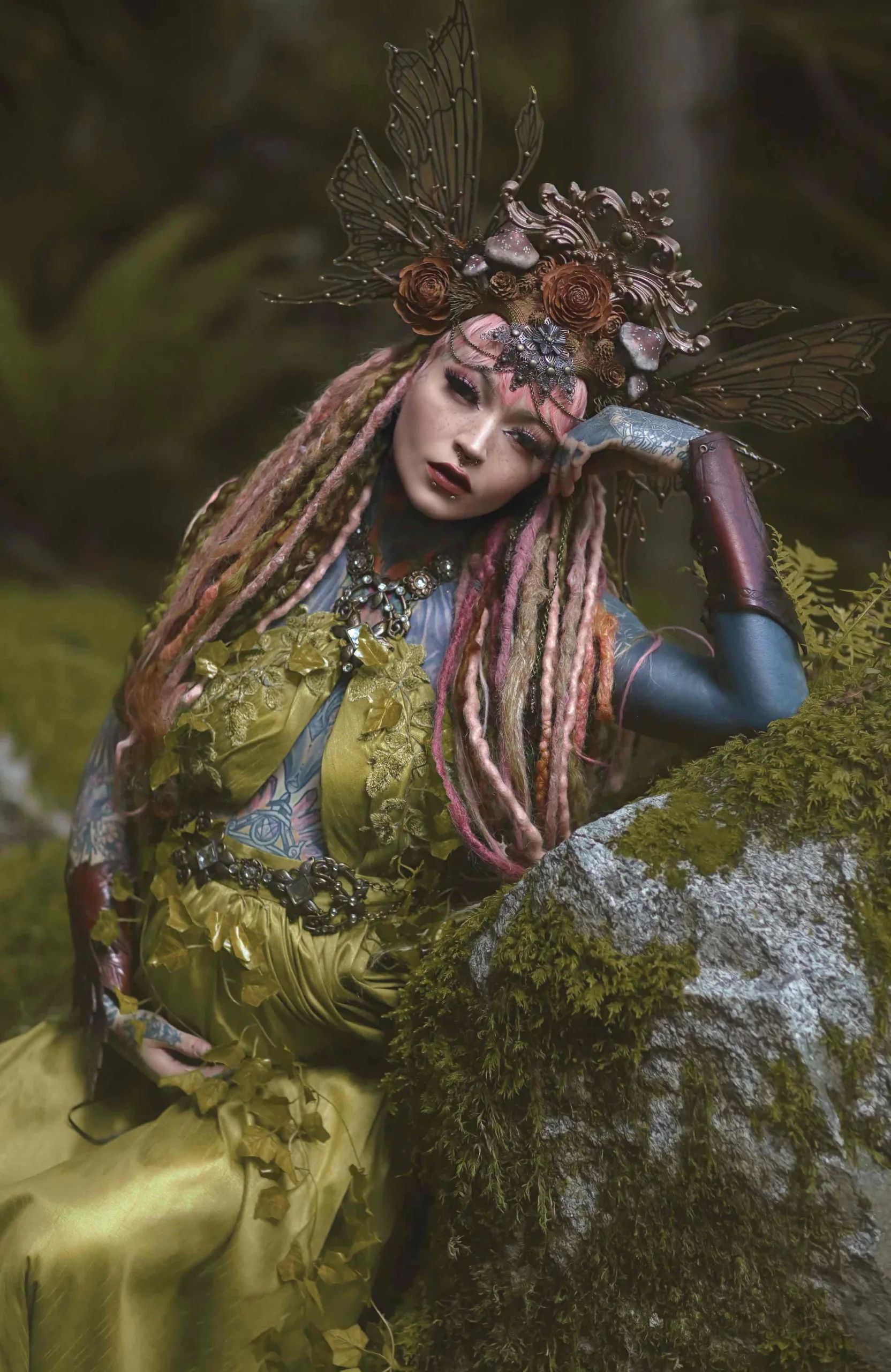 Model- Morgin Riley Headpiece- Miss G Designs Designer- Firefly Path Model- Morgin Riley Headpiece- Miss G Designs Designer- Firefly Path