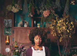 Homage To The Green Witch Model- Tatiana Pimentel @teepimentel Jewelry- Parrish Relics @parrish_relics